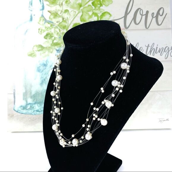 Multi Strand Faux Pearls Necklace - Picture 1 of 5